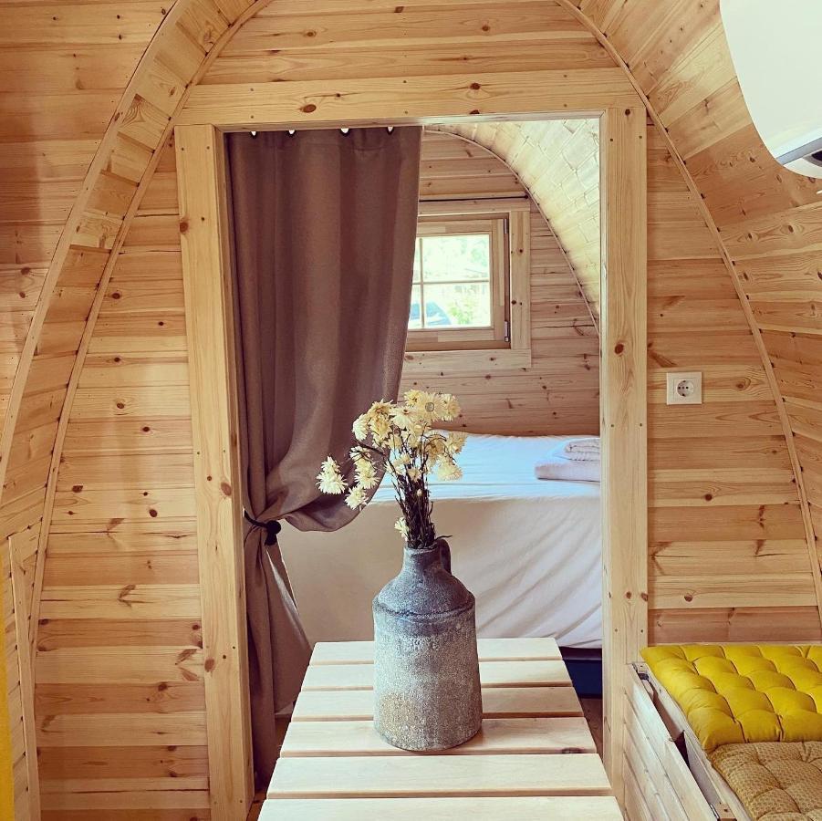 Camping La Ferme De كاستيلان المظهر الخارجي الصورة
