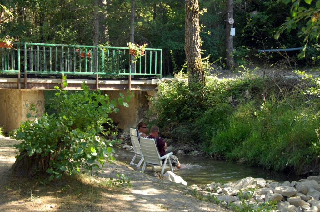 Camping La Ferme De كاستيلان المظهر الخارجي الصورة